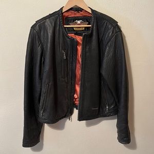 Women’s Size XL Harley Davidson Jacket.
